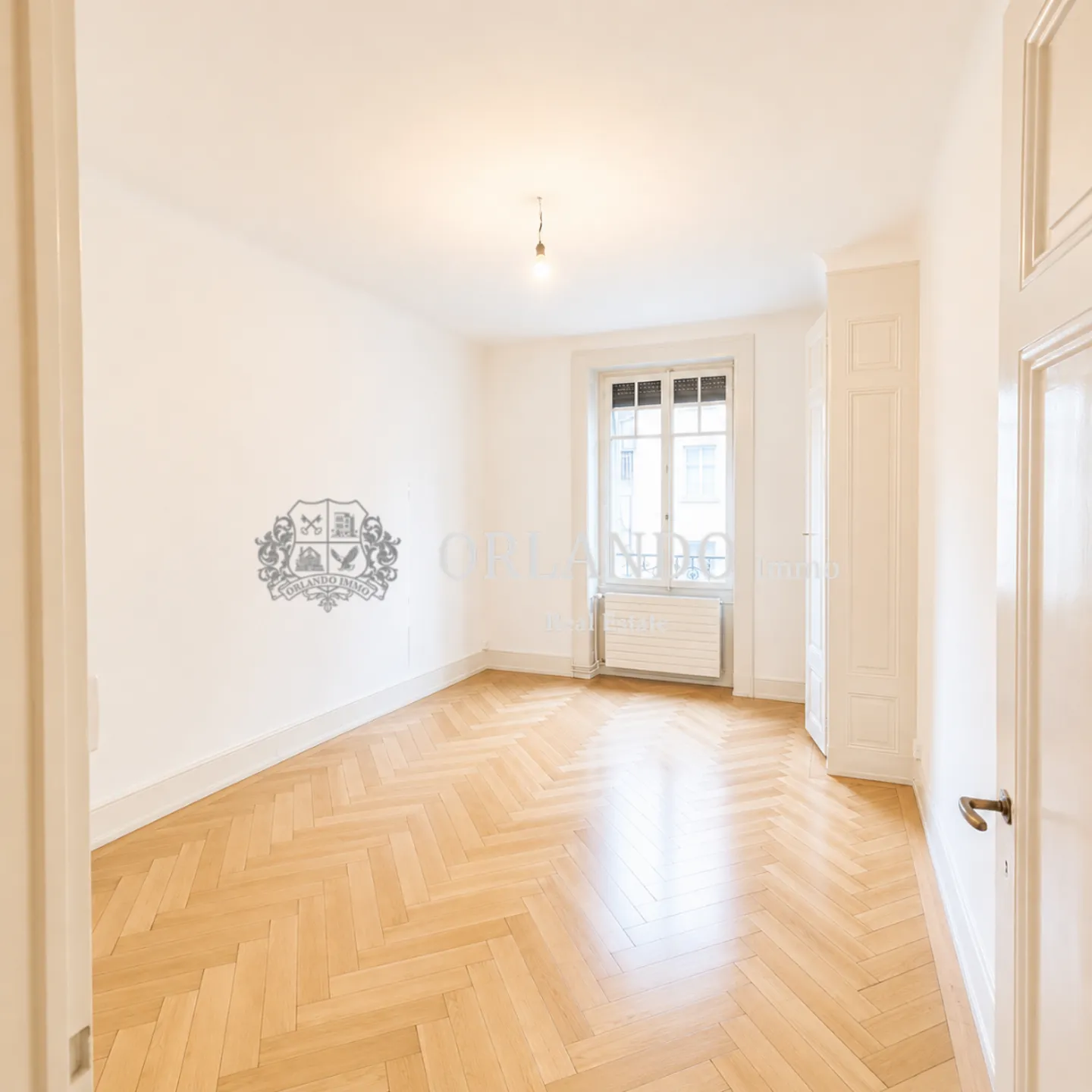 Charming Apartment in Pâquis - Photo 2 of 5