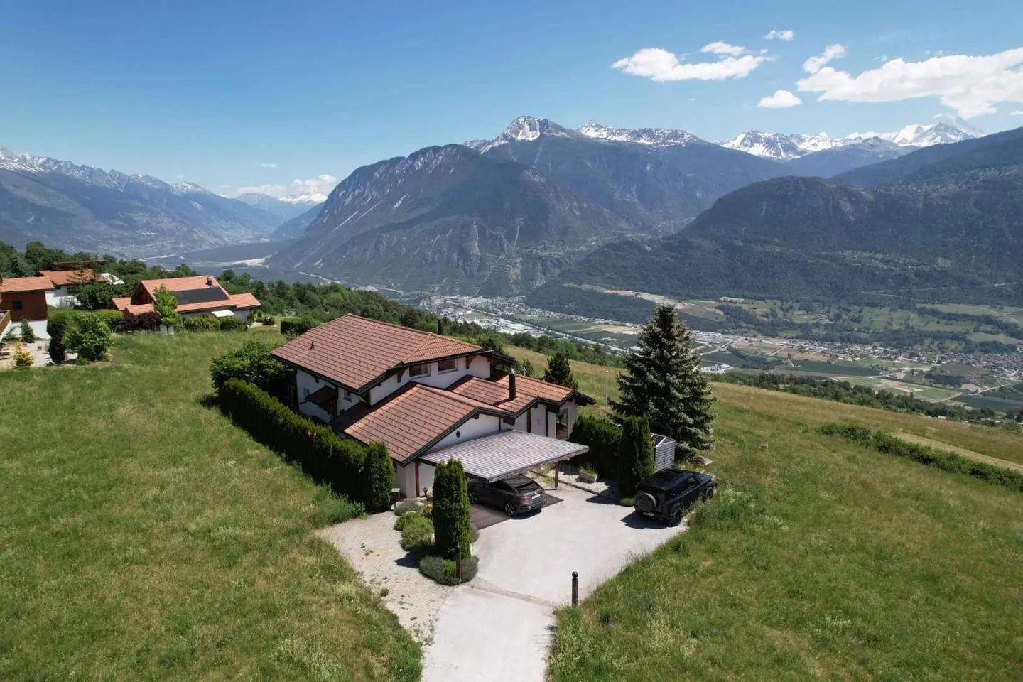 Magnifique villa individuelle avec vue panoramique et dépendance - Photo 3 sur 13
