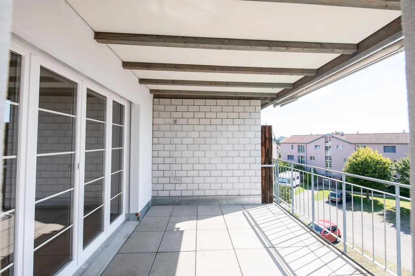 Appartamento affascinante nel cuore di Wolfhausen - Foto 10 di 12