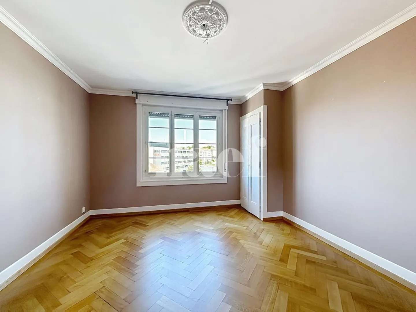 Charmant appartement 3.5 pièces - Photo 2 sur 7