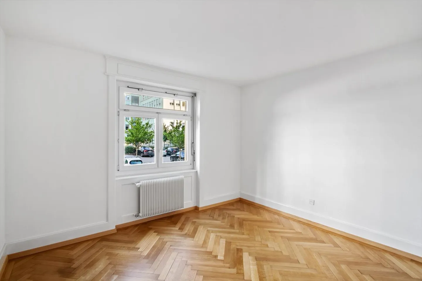 Bright Apartment - Photo 5 of 7