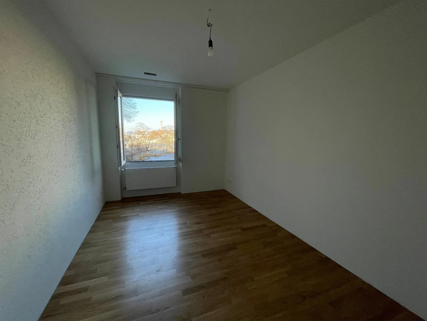 Appartamento moderno di 2 locali in posizione centrale - Foto 3 di 7