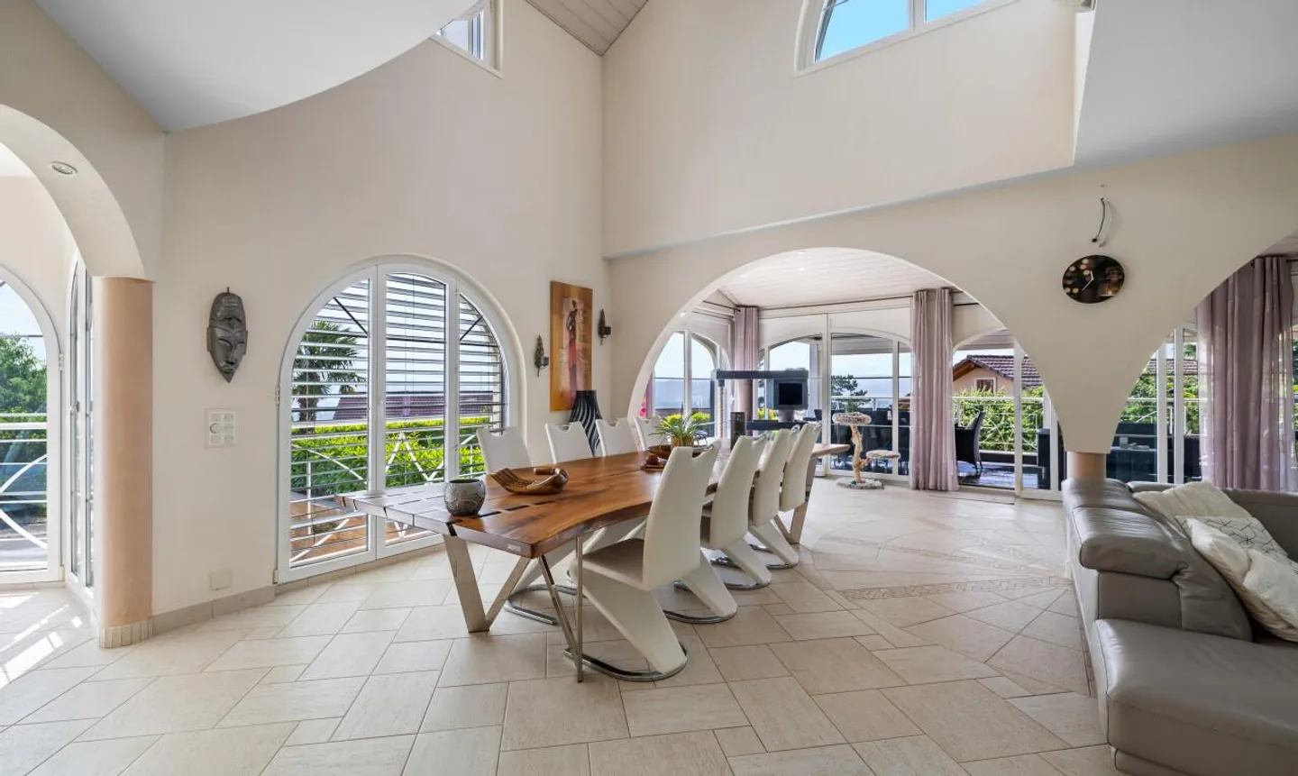 Außergewöhnliches Haus mit beheiztem Pool! - Foto 11 von 13