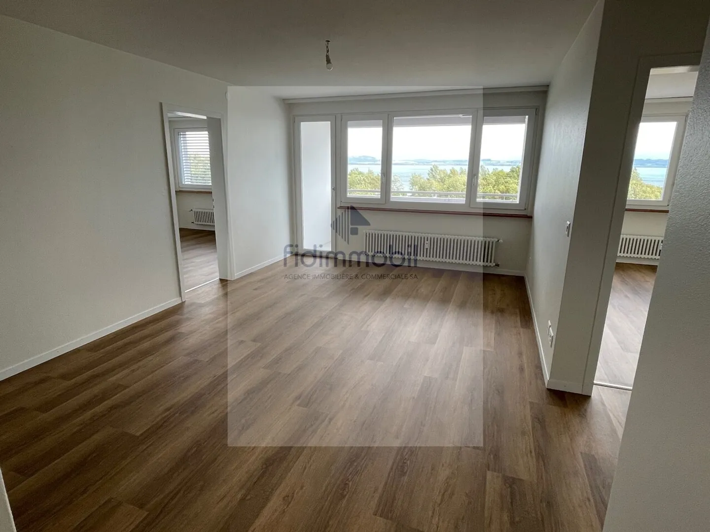 Magnifico appartamento di 3,5 locali completamente ristrutturato a Hauterive - Foto 2 di 7