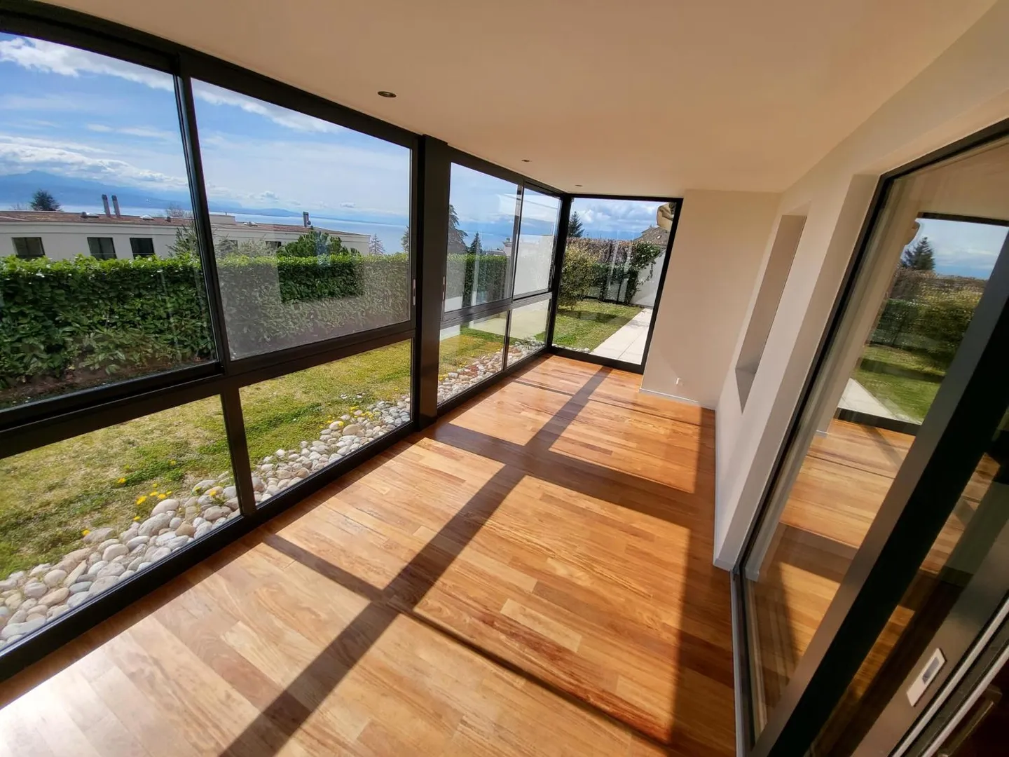 Luxuswohnung mit Seeblick - Foto 5 von 13