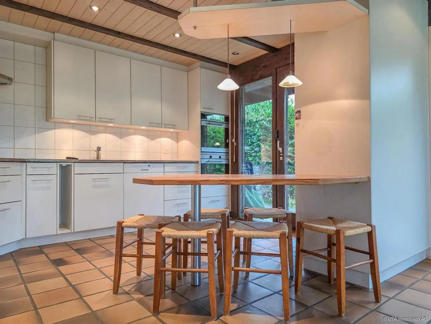 «Grosszügiges Einfamilienhaus - Weitblick, Waldnähe & Gartenparadies» - Foto 7 von 13