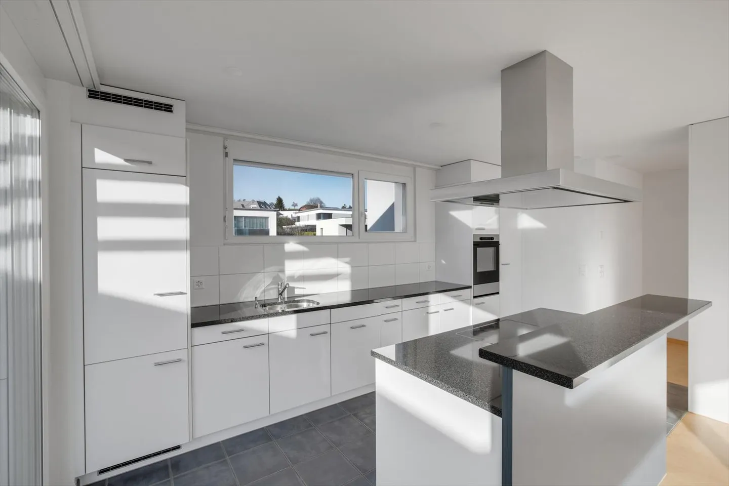 Attico in affitto - Foto 3 di 8