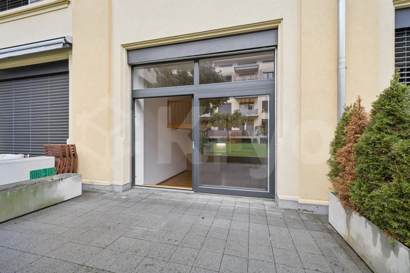Spacious Loft in Central Vevey - Photo 9 of 10