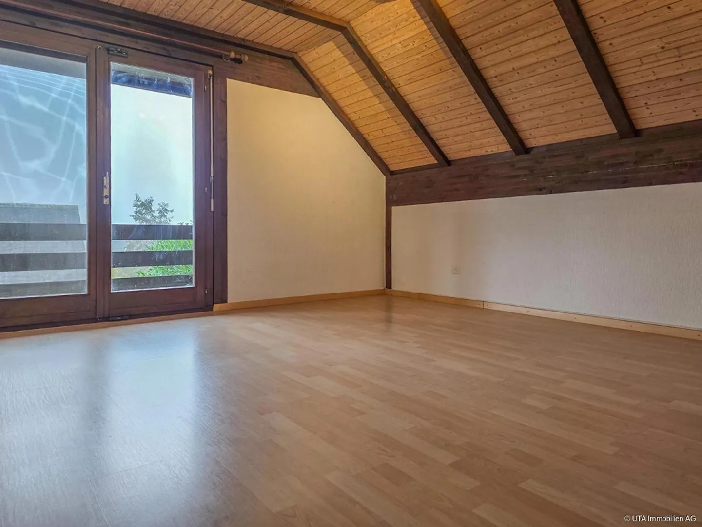 «Grosszügiges Einfamilienhaus - Weitblick, Waldnähe & Gartenparadies» - Foto 9 von 13