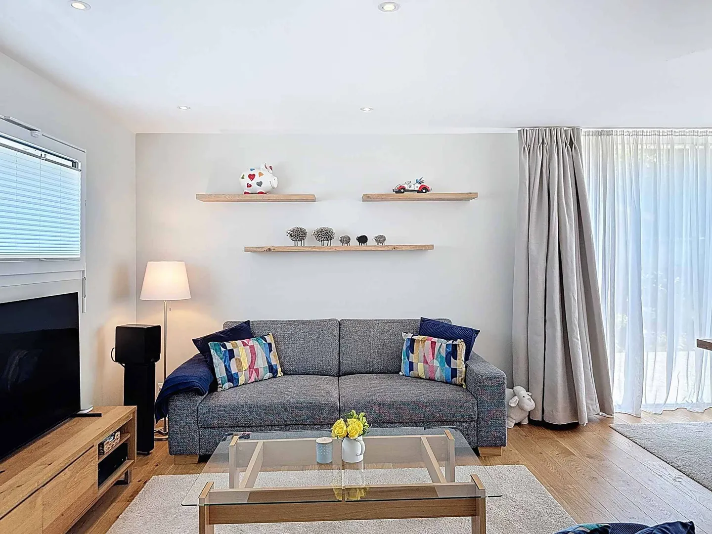 Semi-detached house for sale - Photo 5 of 11