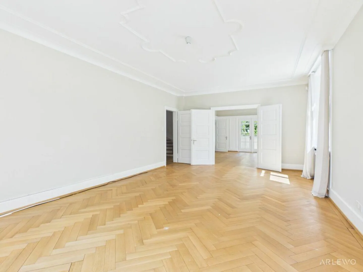 Villa urbaine exclusive avec un jardin de rêve - Photo 7 sur 27