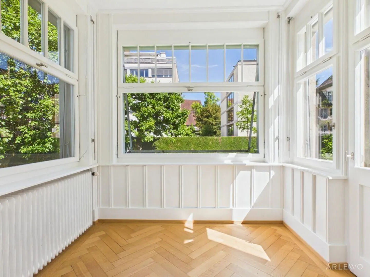 Villa urbaine exclusive avec un jardin de rêve - Photo 10 sur 27