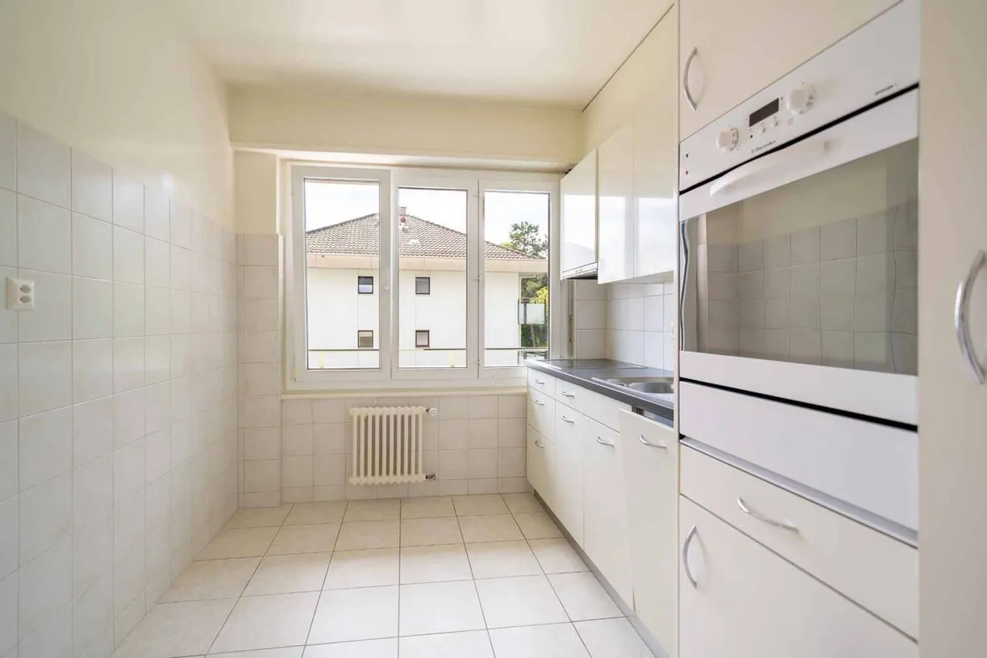 Charming 3-room apartment on the ground floor - 1009 PULLY - Photo 6 of 8