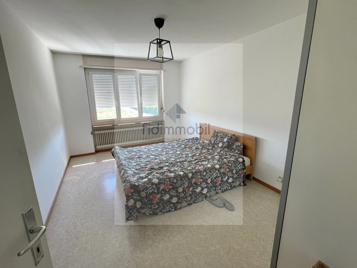 3.5 Room Apartment with Balcony in Cortaillod - Photo 5 of 6