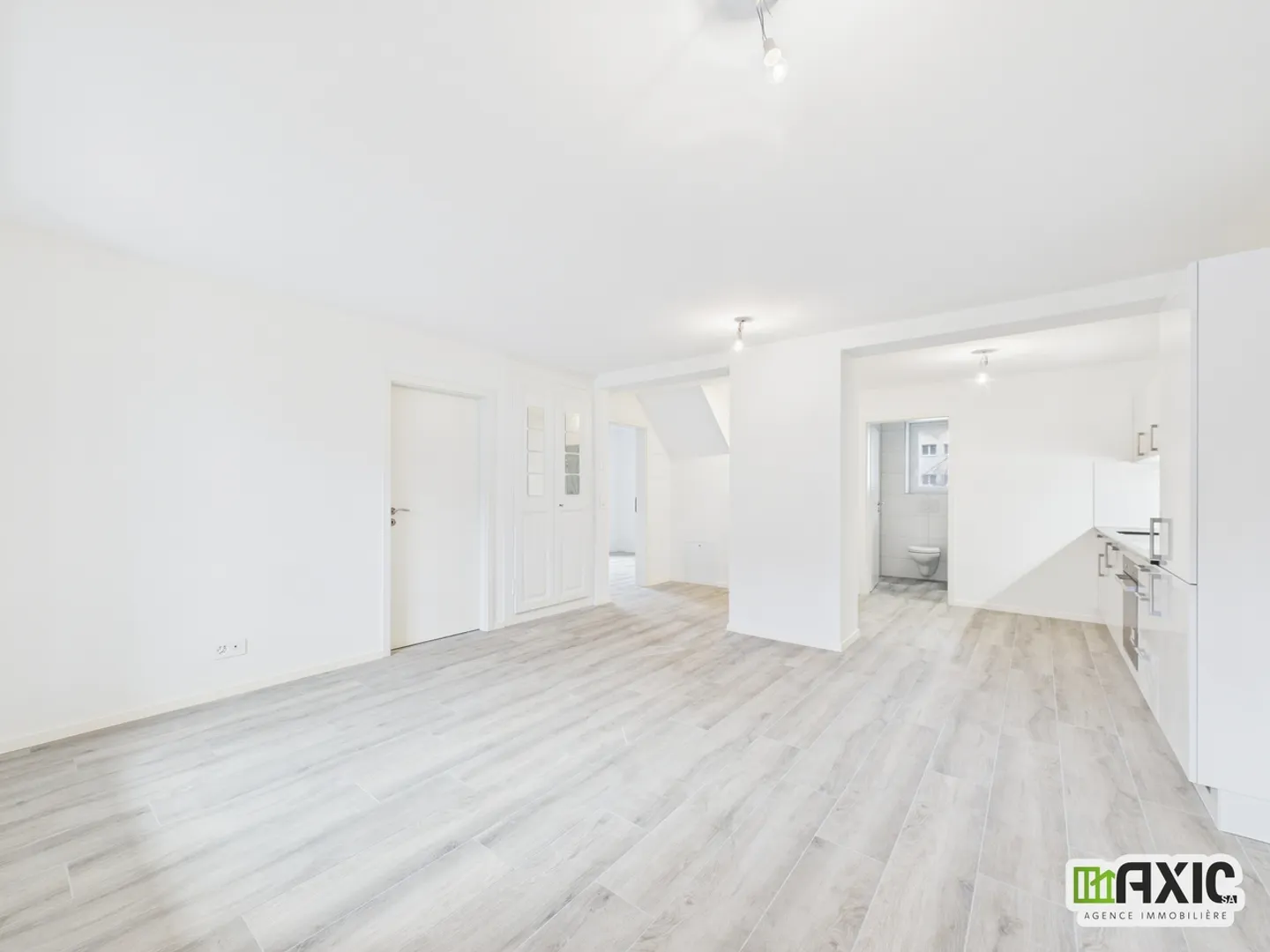 Modern 3.5 Room Apartment - Photo 1 of 7