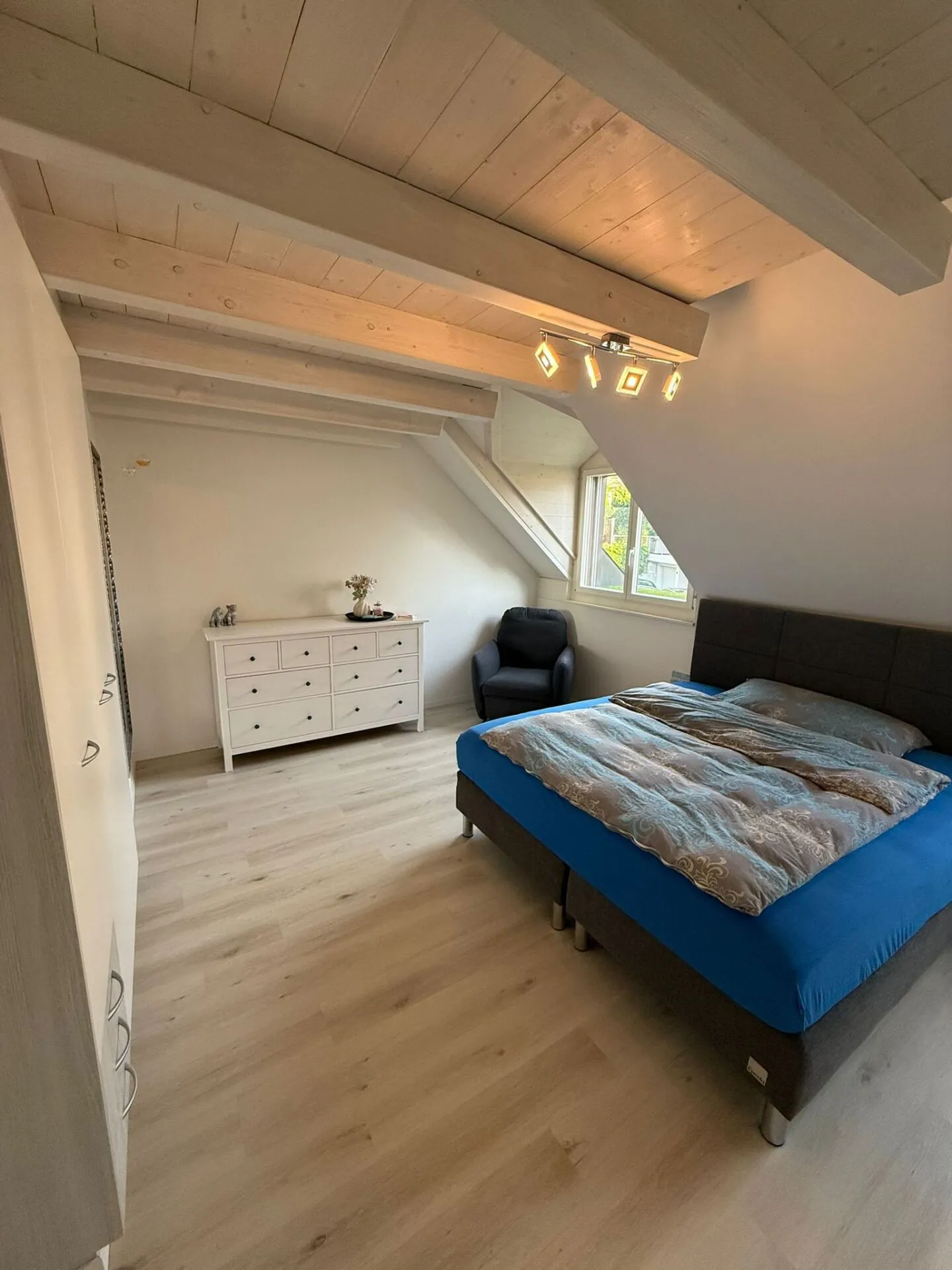 Bellissimo attico di 4,5 stanze con grande terrazza - Foto 11 di 11