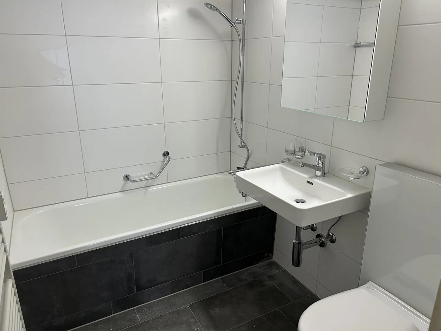 Appartement 3.5 pièces dans la vieille ville - Photo 4 sur 7