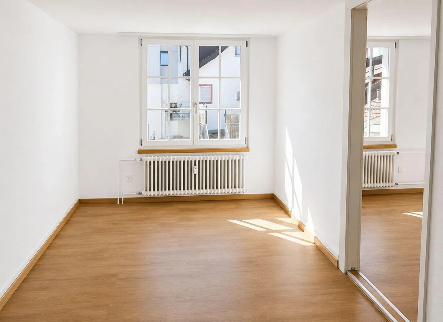 Appartement 3.5 pièces dans la vieille ville - Photo 6 sur 7