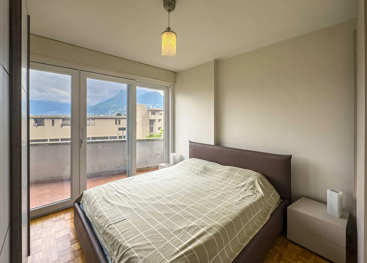 3.5 Zimmer mit Garten in Paradiso - Foto 4 von 11