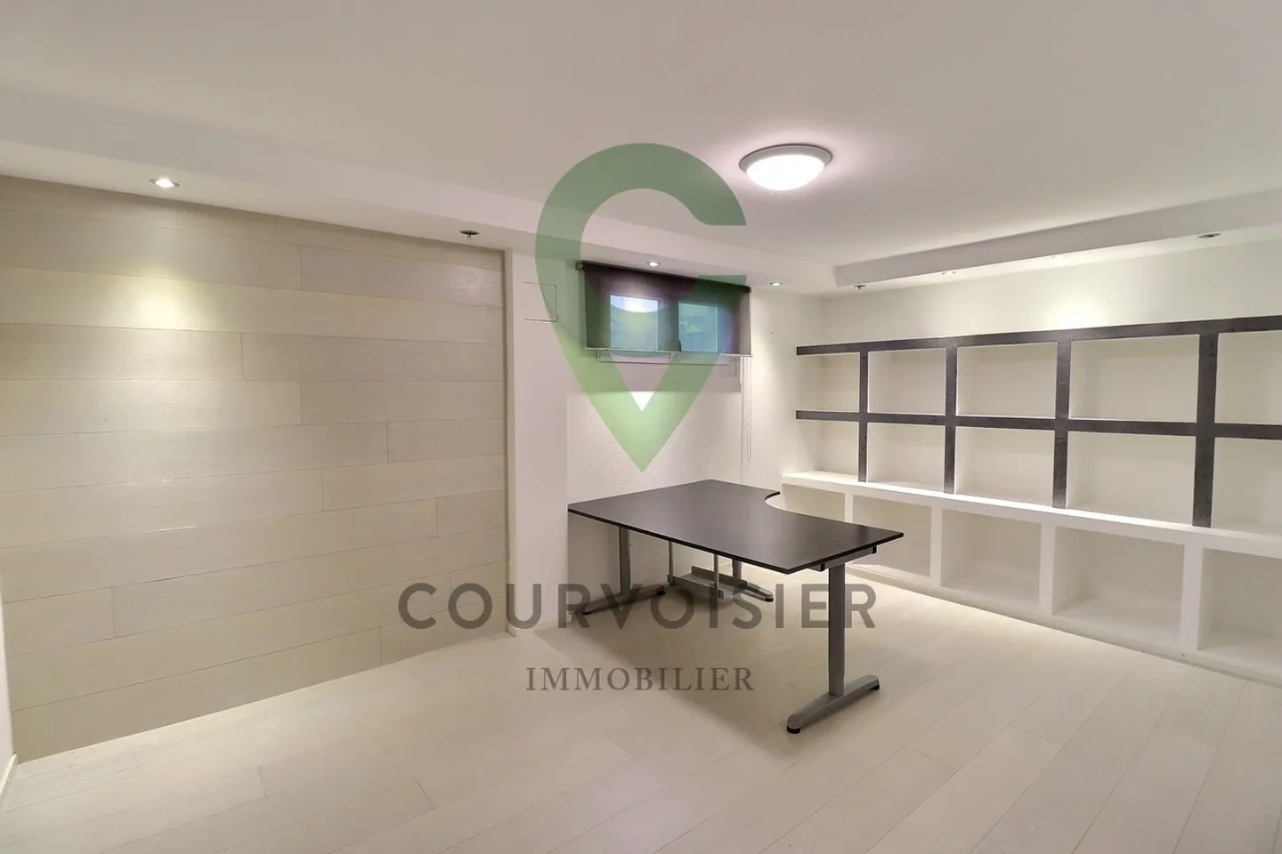 Renovierte Einfamilienvilla mit Pool im Herzen von Penthalaz - Foto 11 von 15