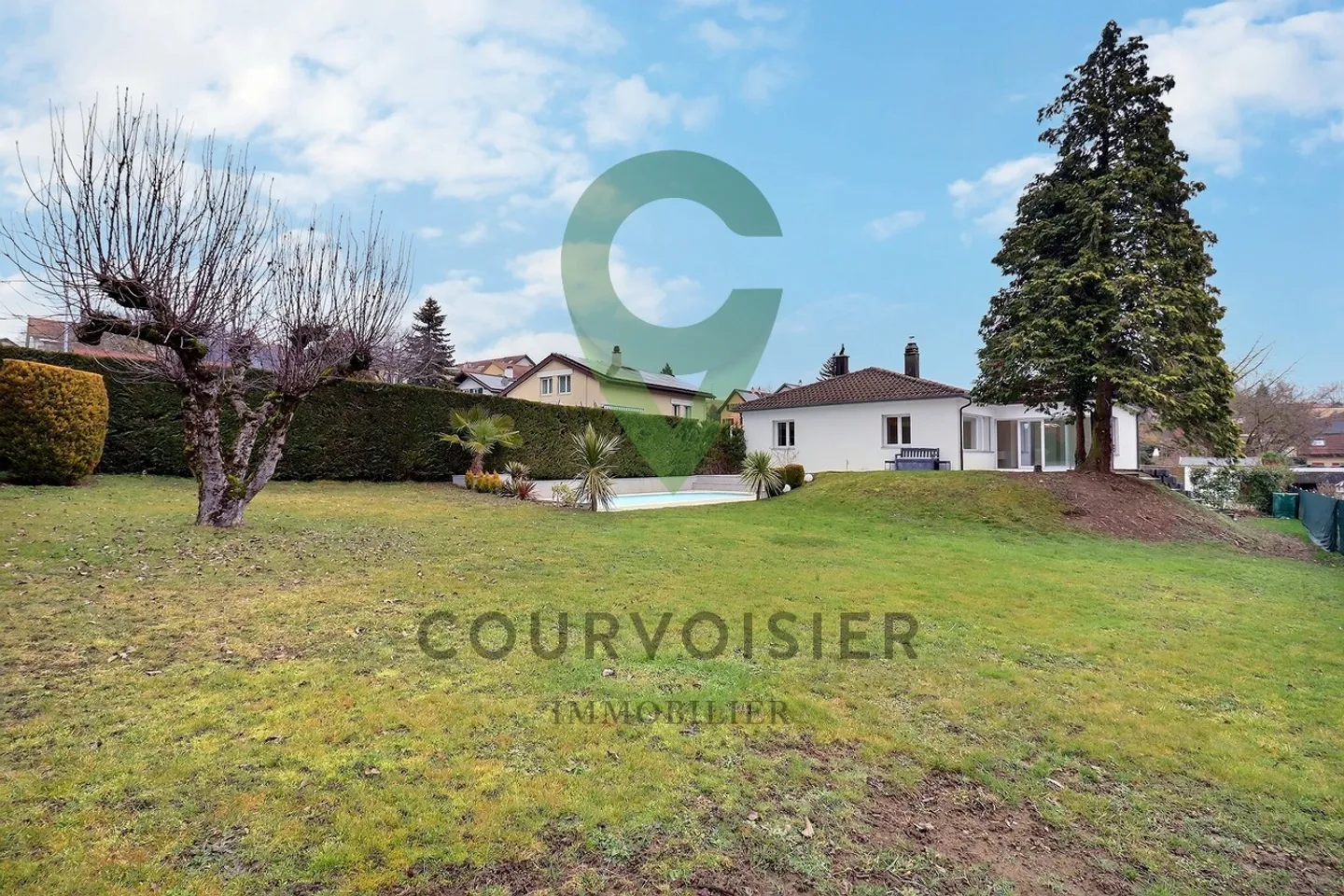 Renovierte Einfamilienvilla mit Pool im Herzen von Penthalaz - Foto 12 von 15