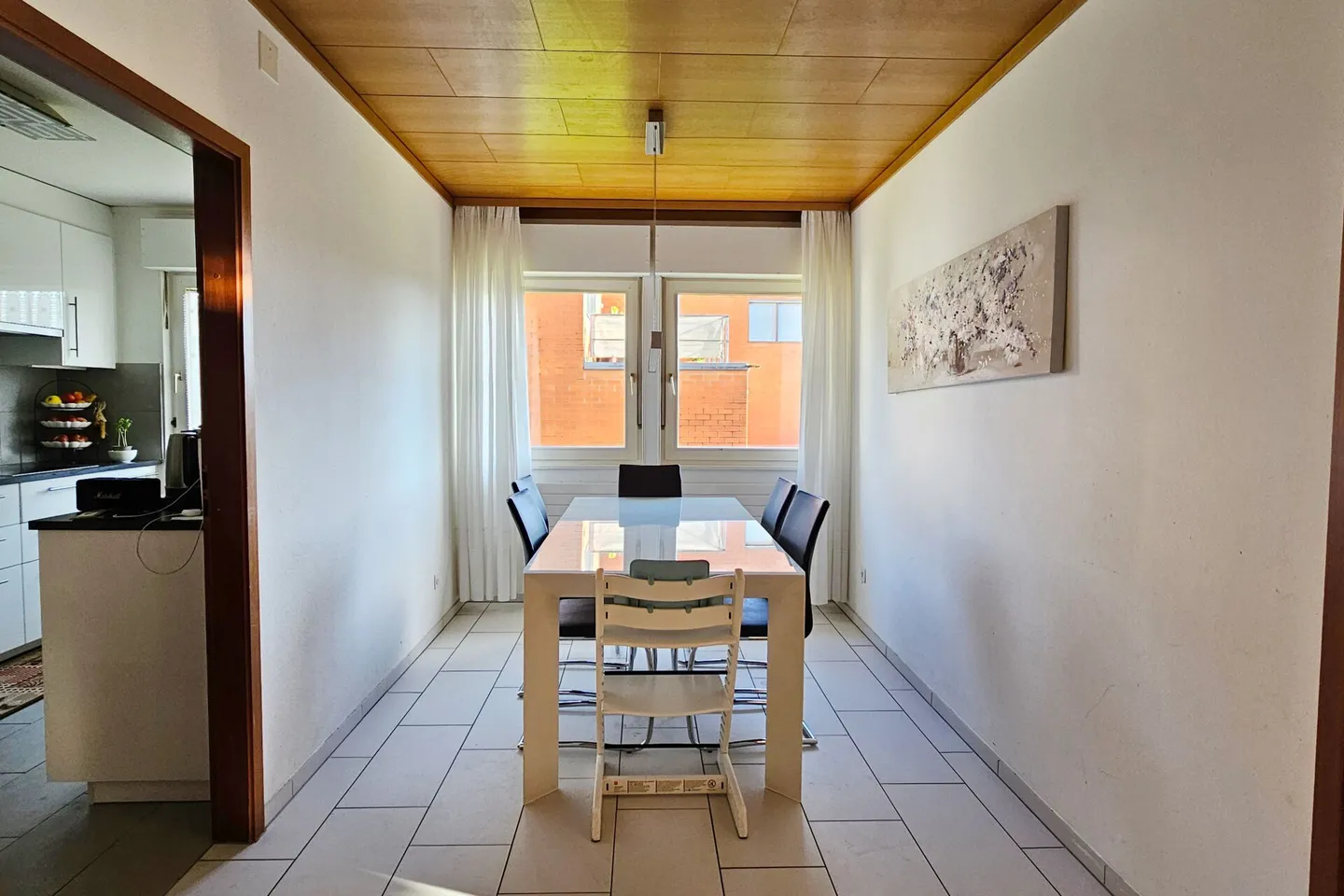 Casa unifamiliare al confine della foresta - Foto 4 di 14