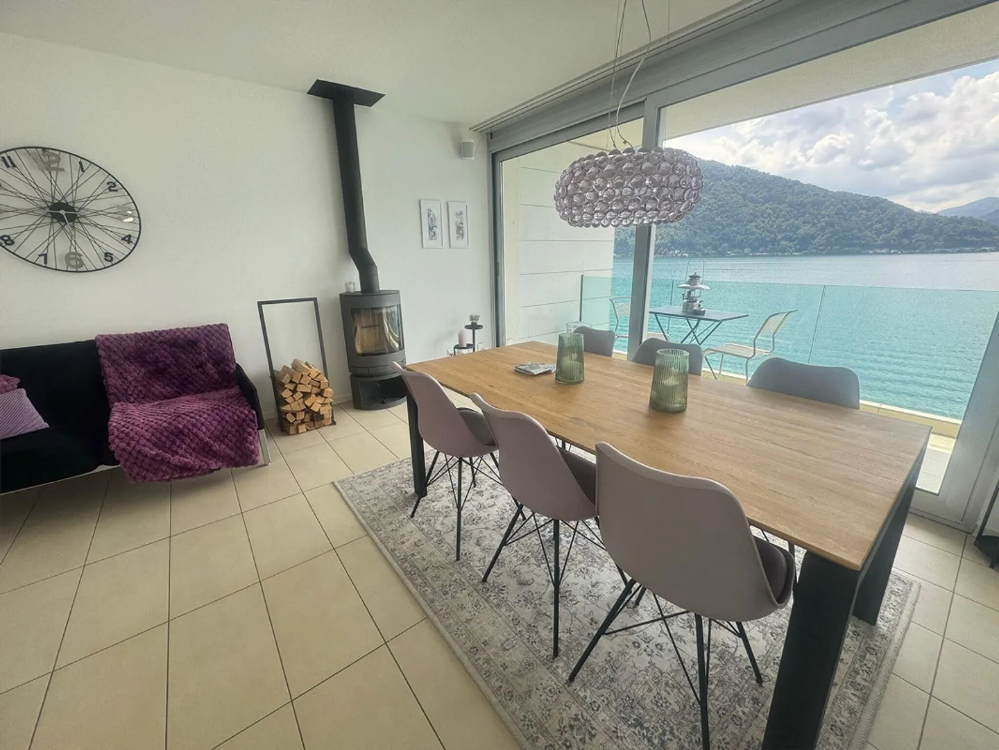 Exklusives 4.5-Zimmer-Villa mit Zugang zum See in Maroggia - Foto 2 von 13