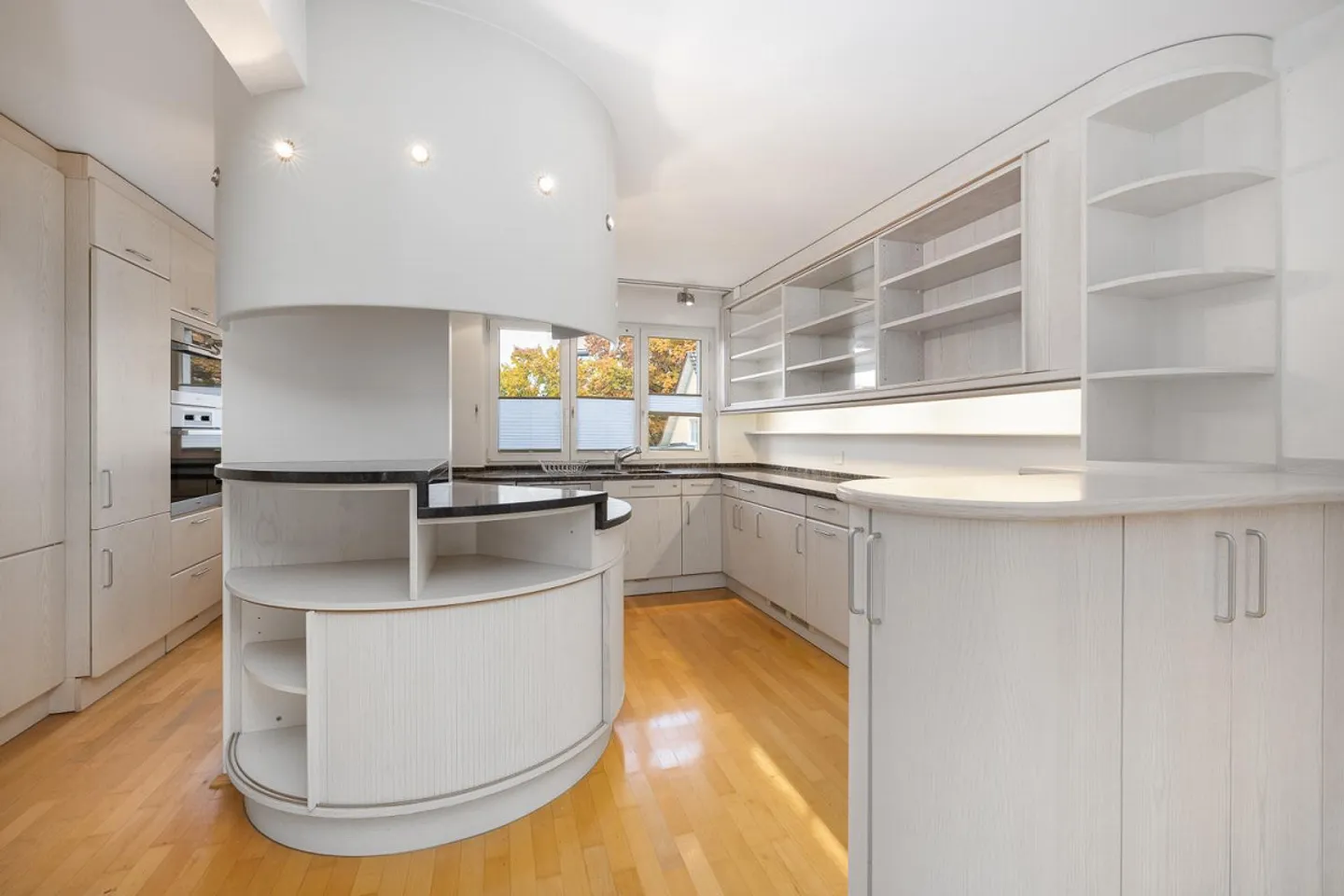 Proprietà attraente con potenziale - Foto 7 di 10