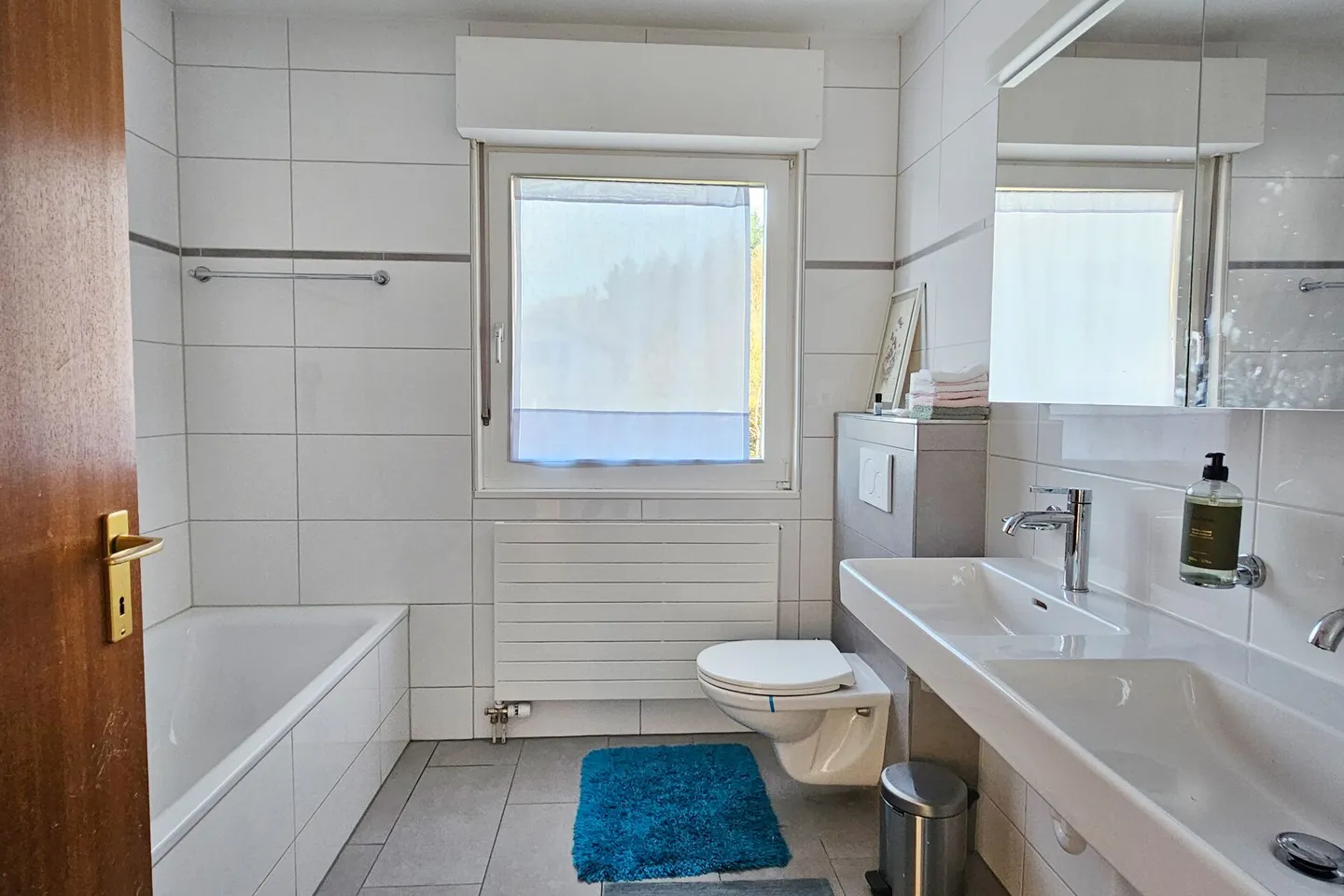 Casa unifamiliare al confine della foresta - Foto 10 di 14