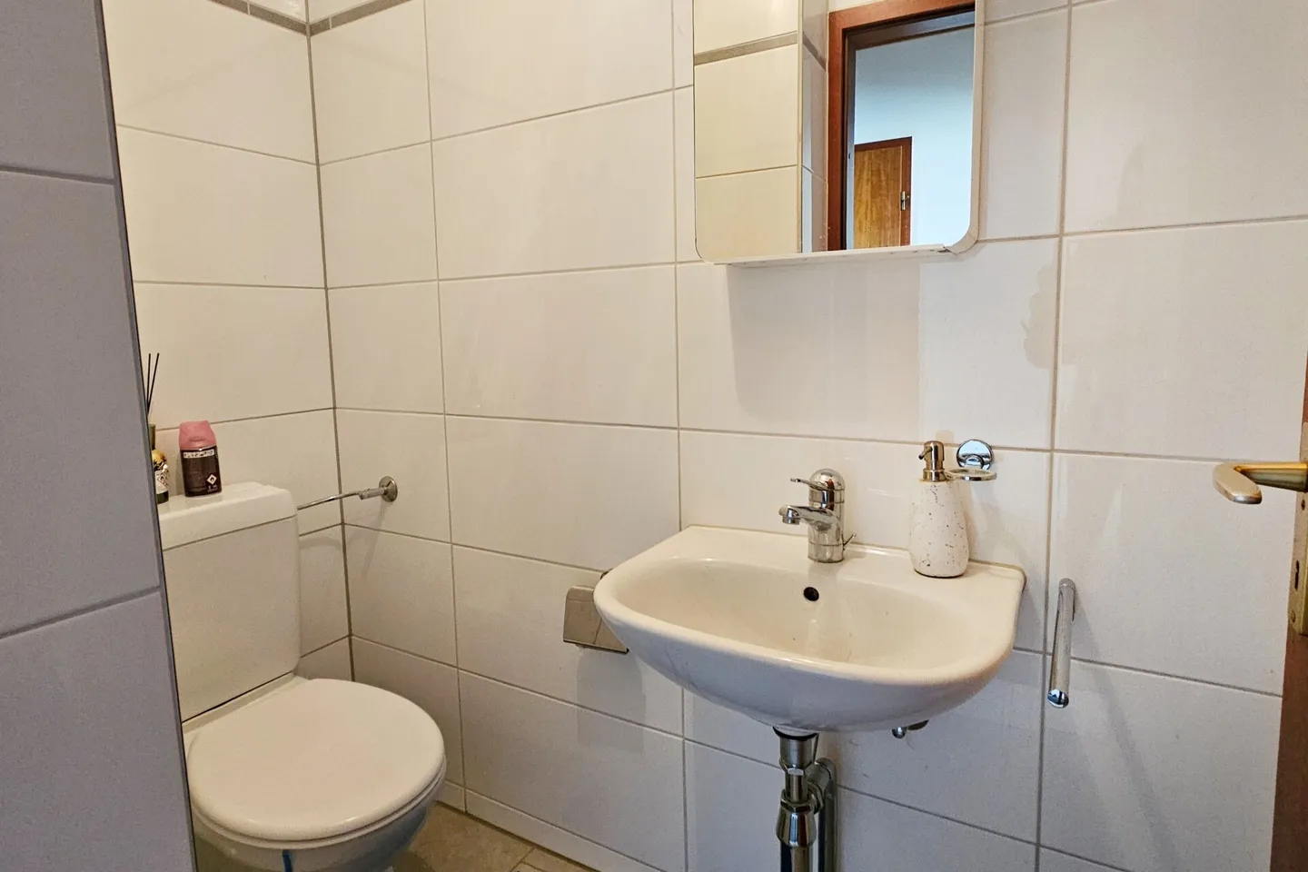 Casa unifamiliare al confine della foresta - Foto 11 di 14