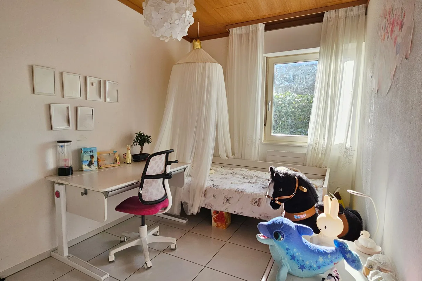 Casa unifamiliare al confine della foresta - Foto 6 di 14