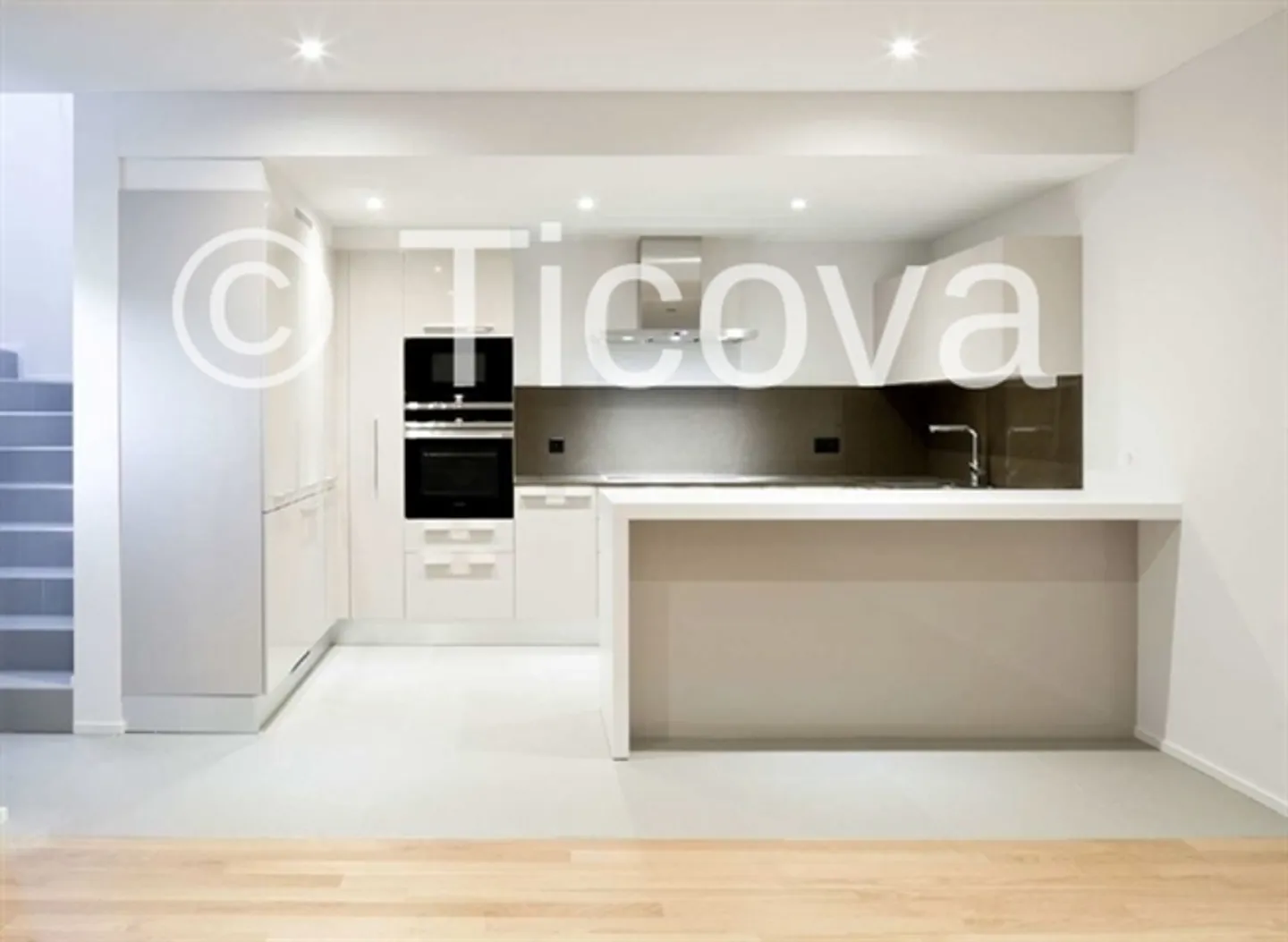 Villa in vendita - Foto 2 di 11