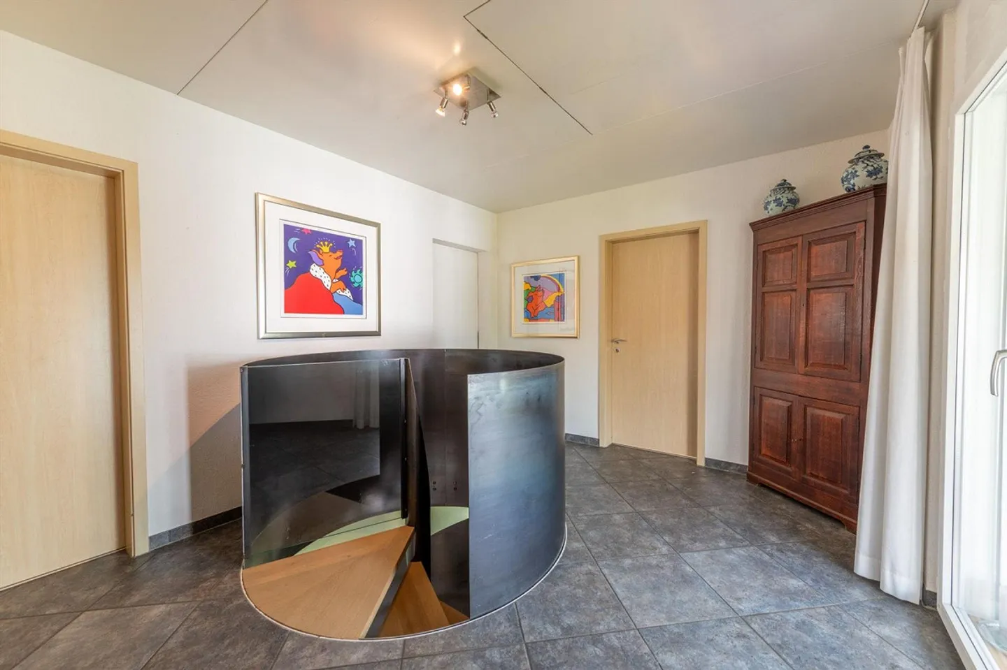 Move in and enjoy - Well-maintained single-family home with versatile... - Photo 9 of 13