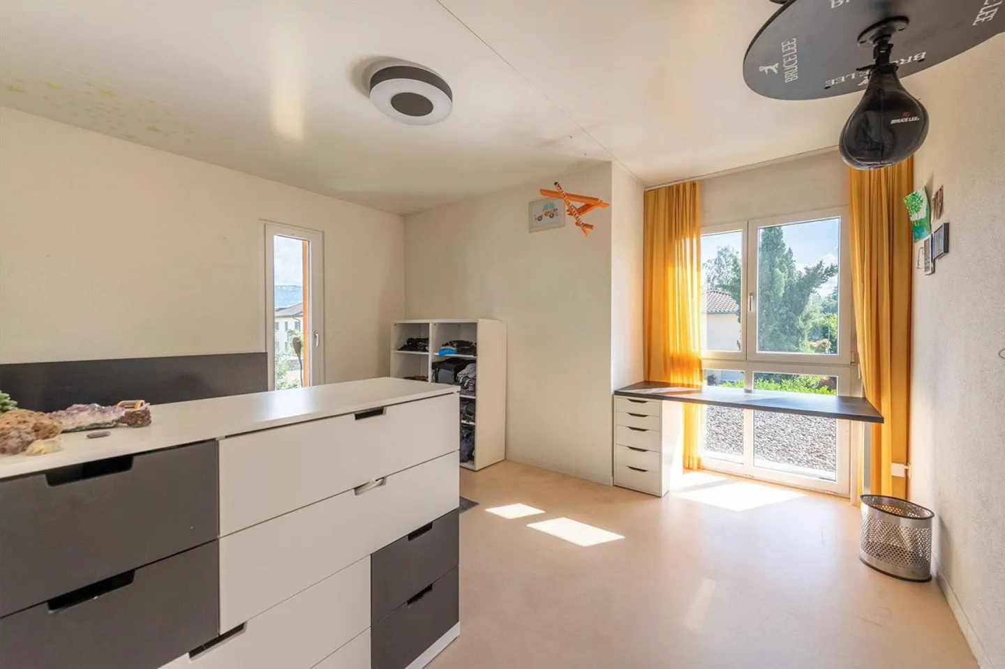 Move in and enjoy - Well-maintained single-family home with versatile... - Photo 10 of 13