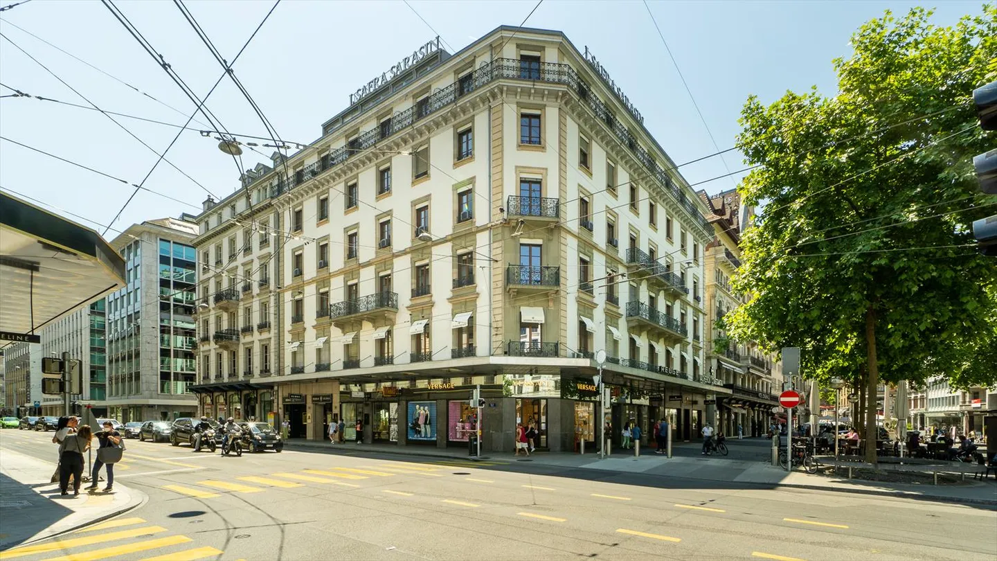 Wunderschöne Büros von 730 m2 am Longemalle-Platz - Foto 1 von 4