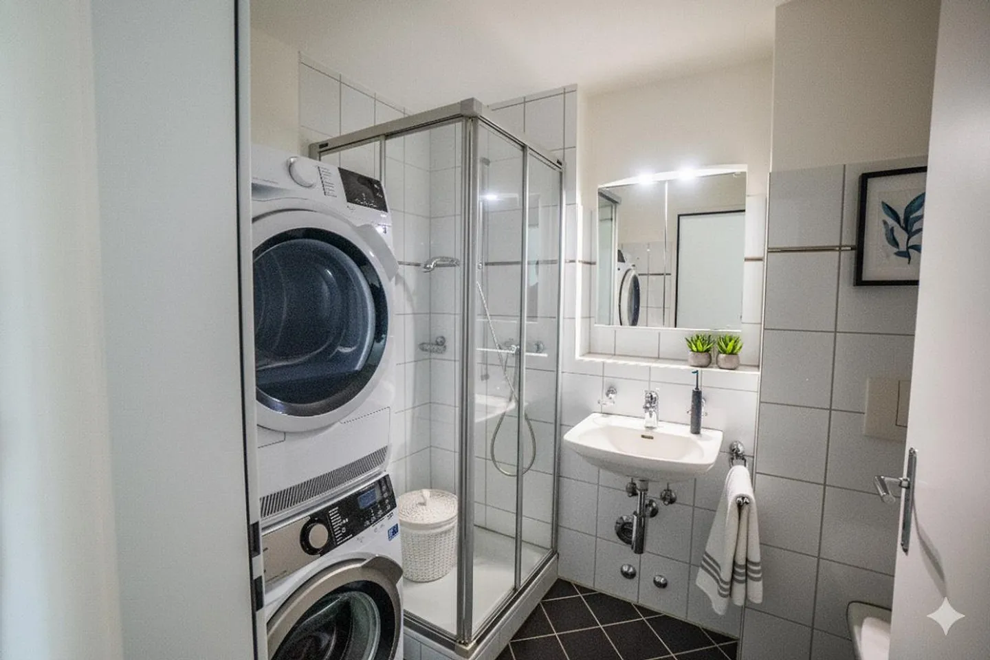 Felicità abitativa per famiglie con giardino su entrambi i lati - Foto 6 di 10