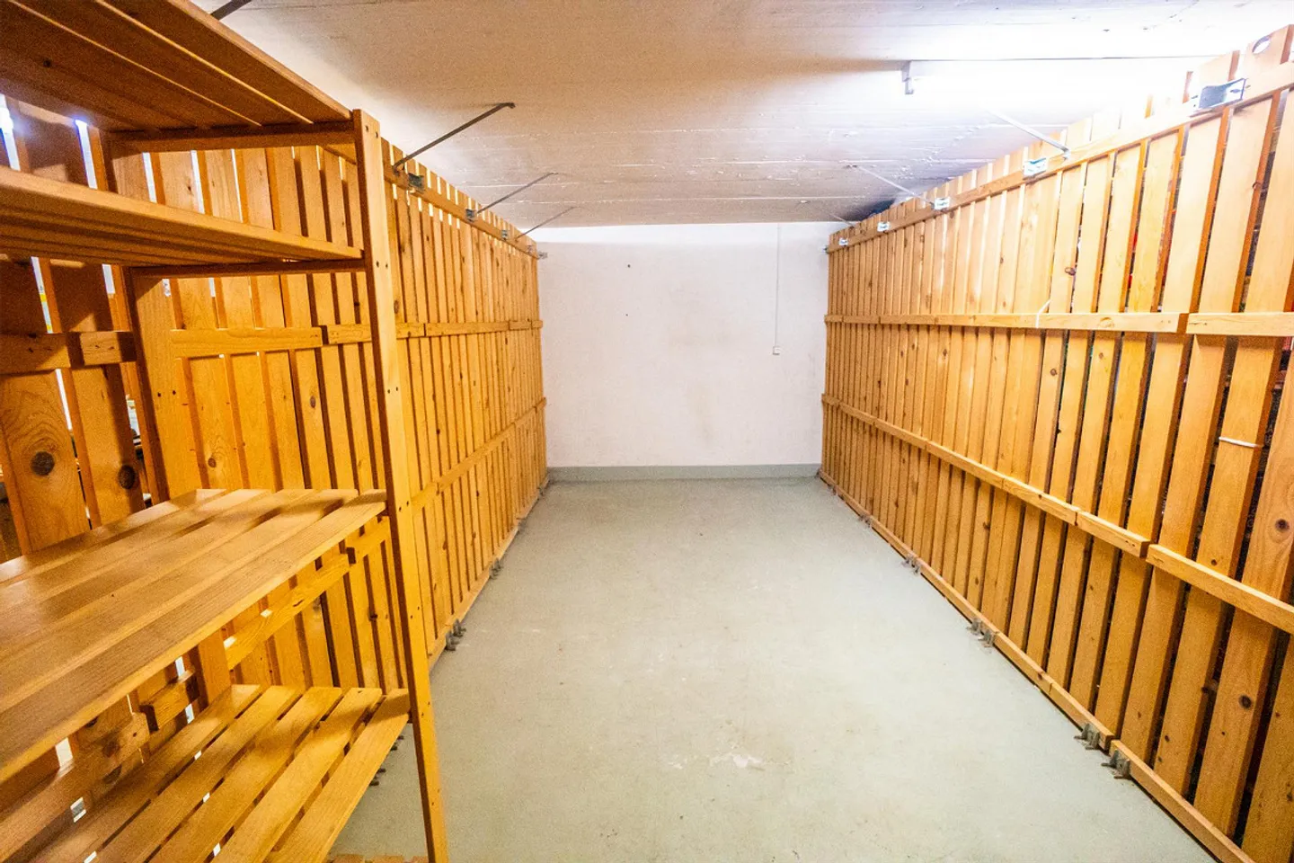 Felicità abitativa per famiglie con giardino su entrambi i lati - Foto 9 di 10