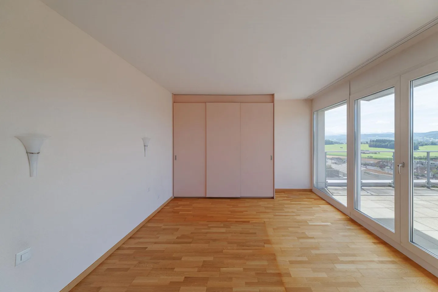 Above the rooftops of Zuzwil - Photo 5 of 18