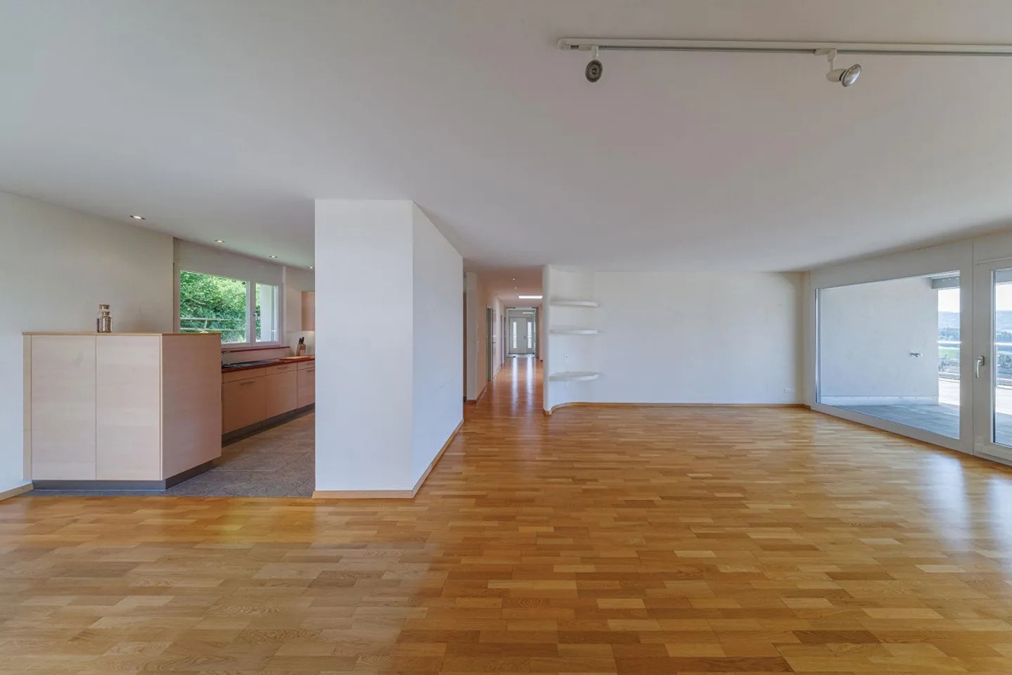 Above the rooftops of Zuzwil - Photo 8 of 18