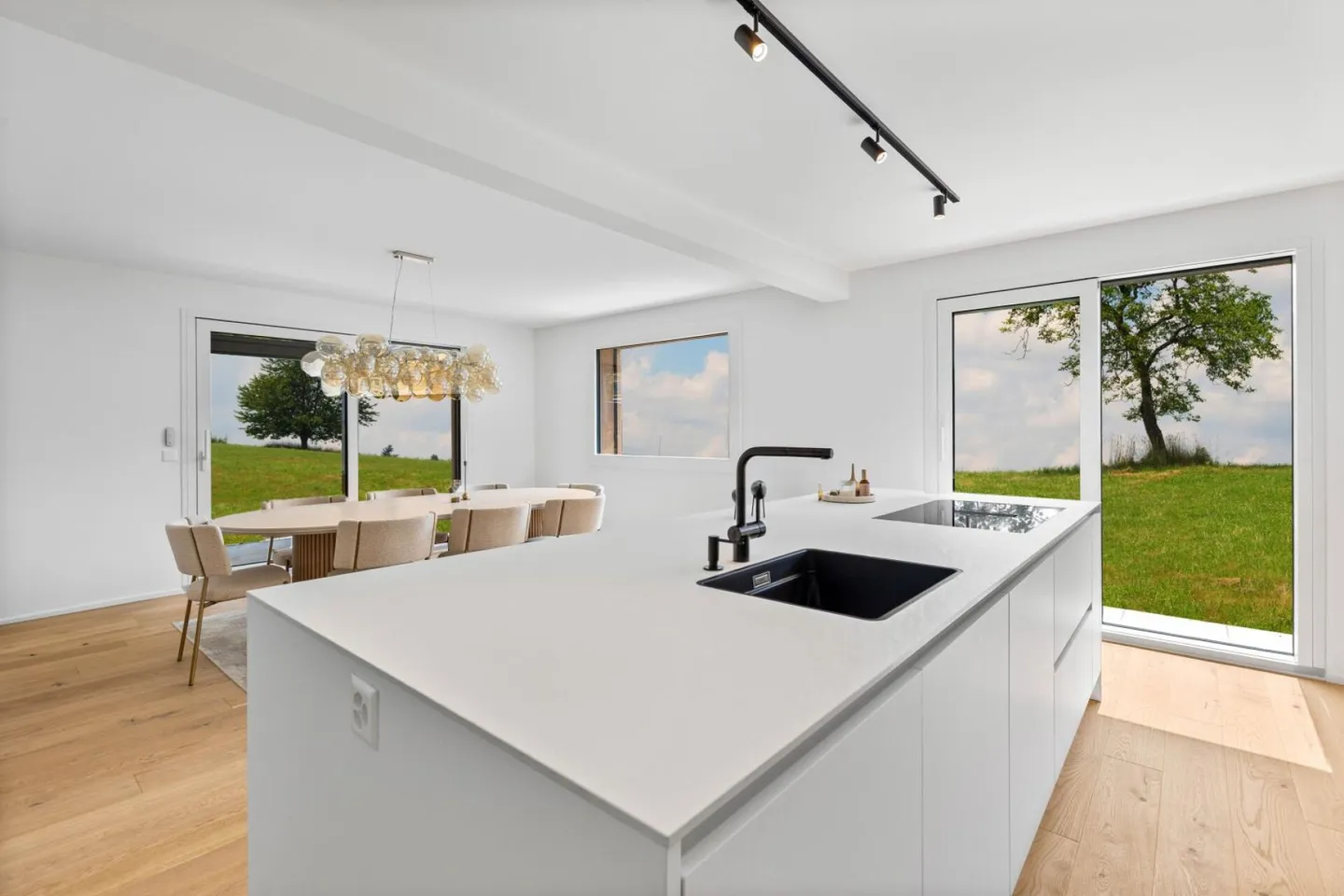 Maison individuelle 5.5 pièces à Riaz - Photo 2 sur 11