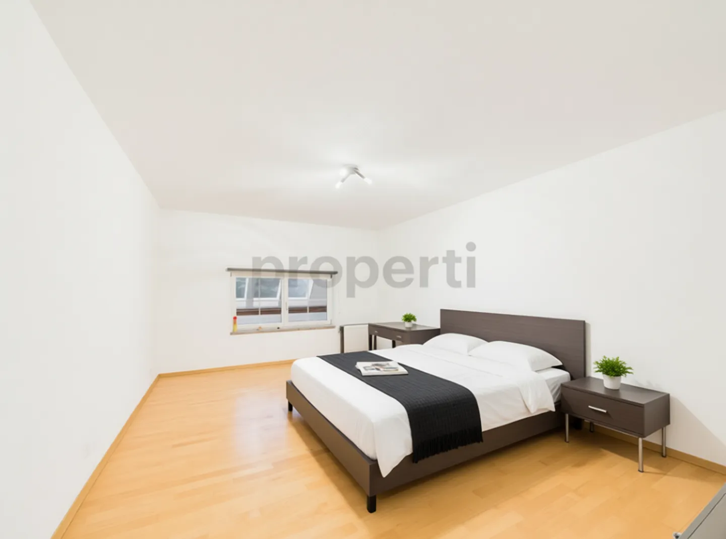 Renovated 4.5-room maisonette in historic farmhouse with balcony, Rothrist AG - Photo 6 of 13