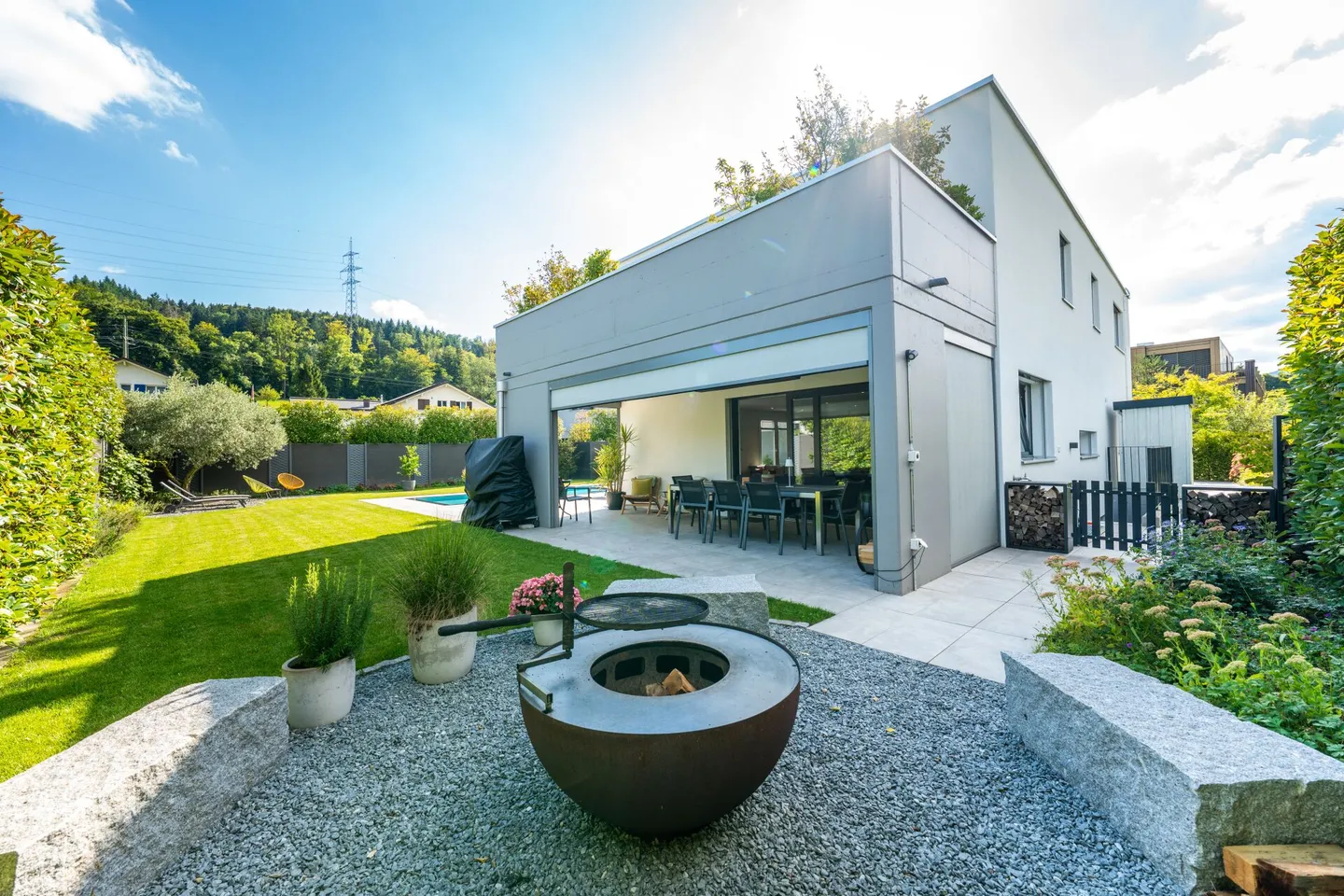 Vivere come in un hotel di design - Il tuo rifugio con piscina, spa, terrazza panoramica e cantina! - Foto 11 di 13