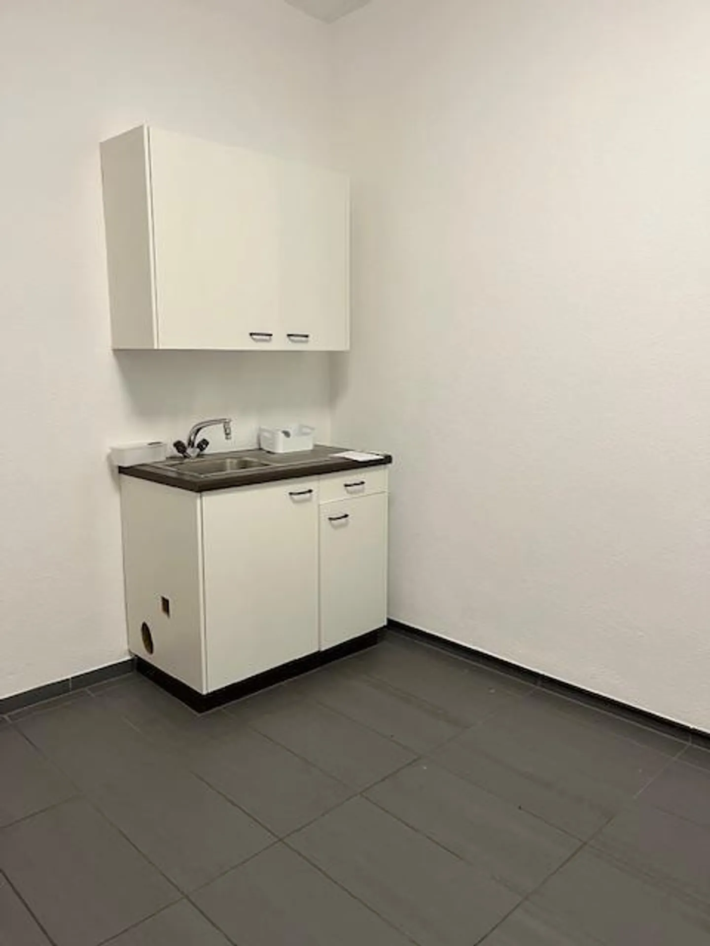 Praxis-/Kosmetikräumlichkeiten - Foto 5 von 8