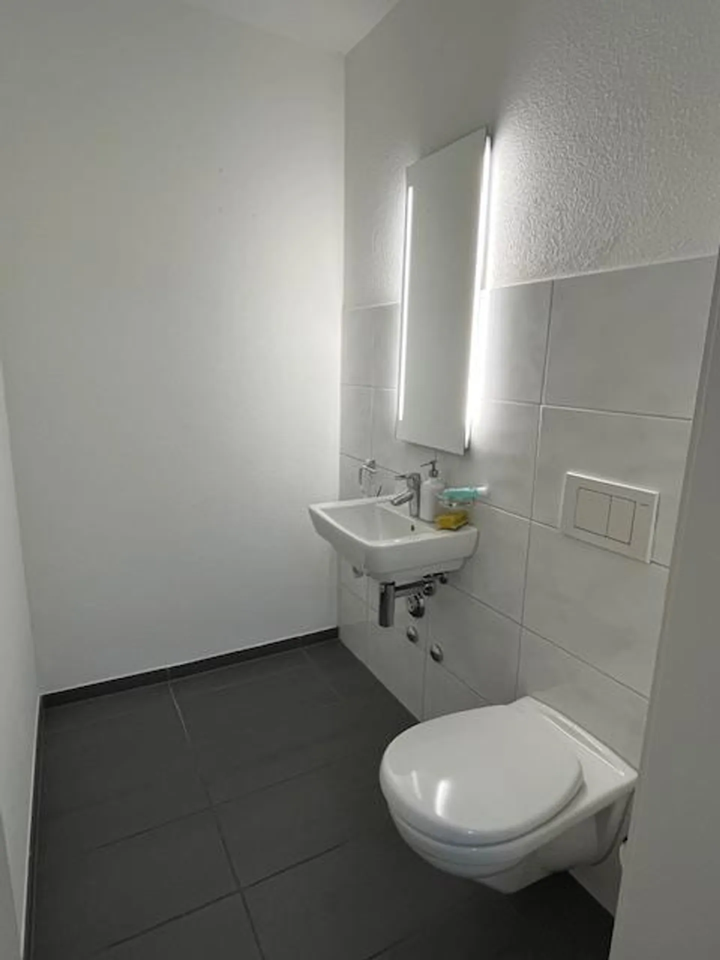 Praxis-/Kosmetikräumlichkeiten - Foto 8 von 8