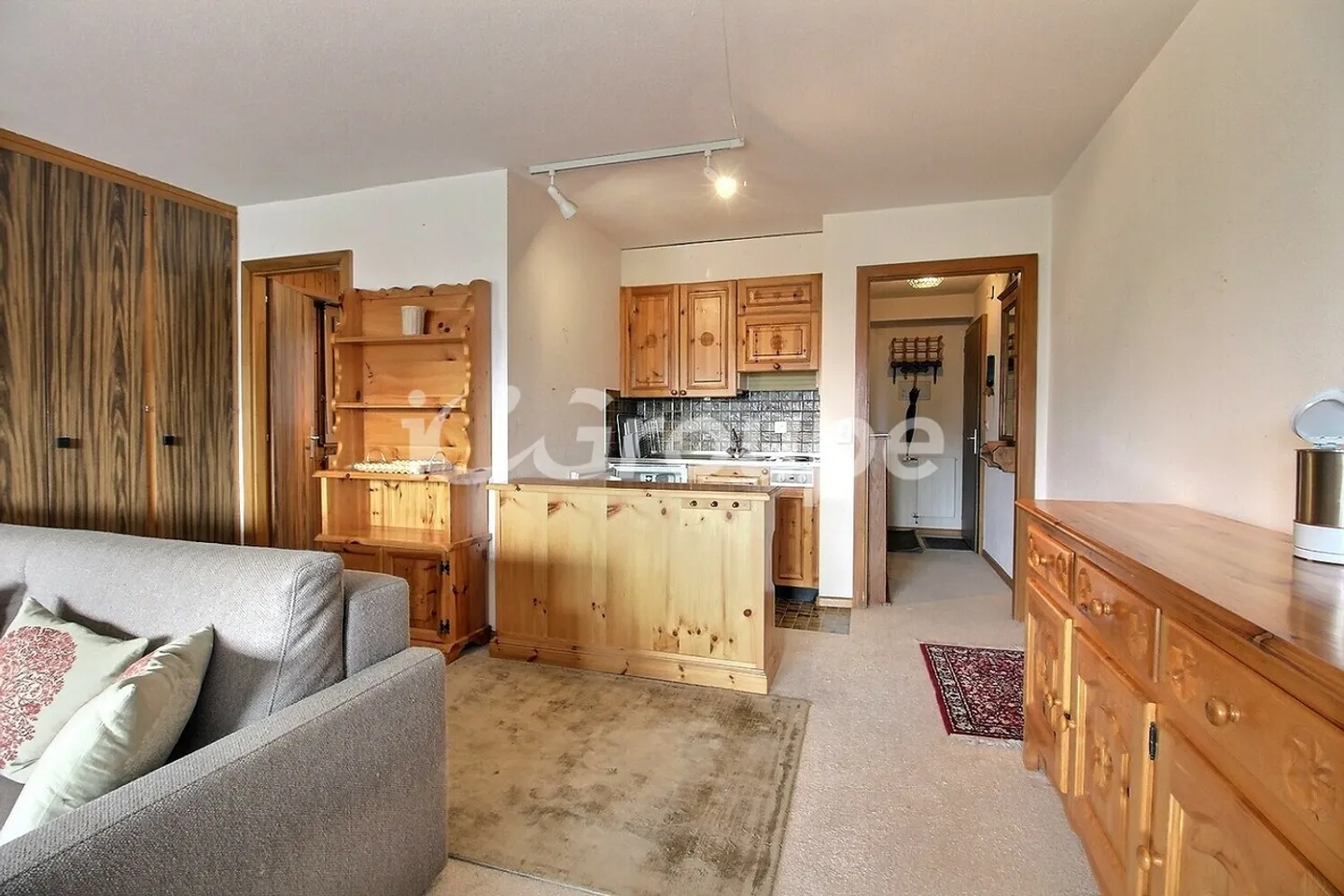 Furnished apartment for rent - Photo 5 of 7