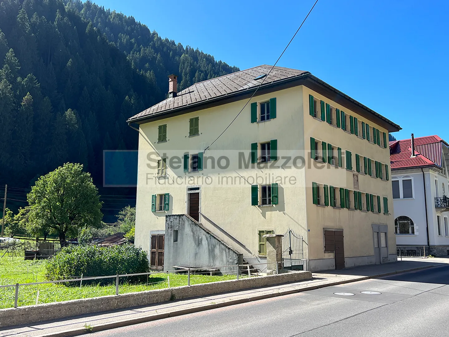 AMBRÌ - vente d'une maison typique leventino du 1800 - Photo 2 sur 15