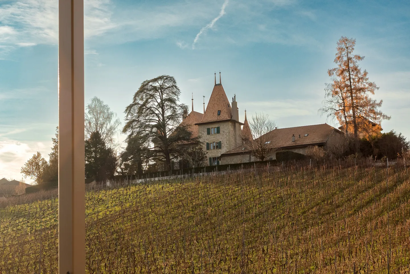 Appartement de Luxe avec Balcon Spacieux - Photo 2 sur 7