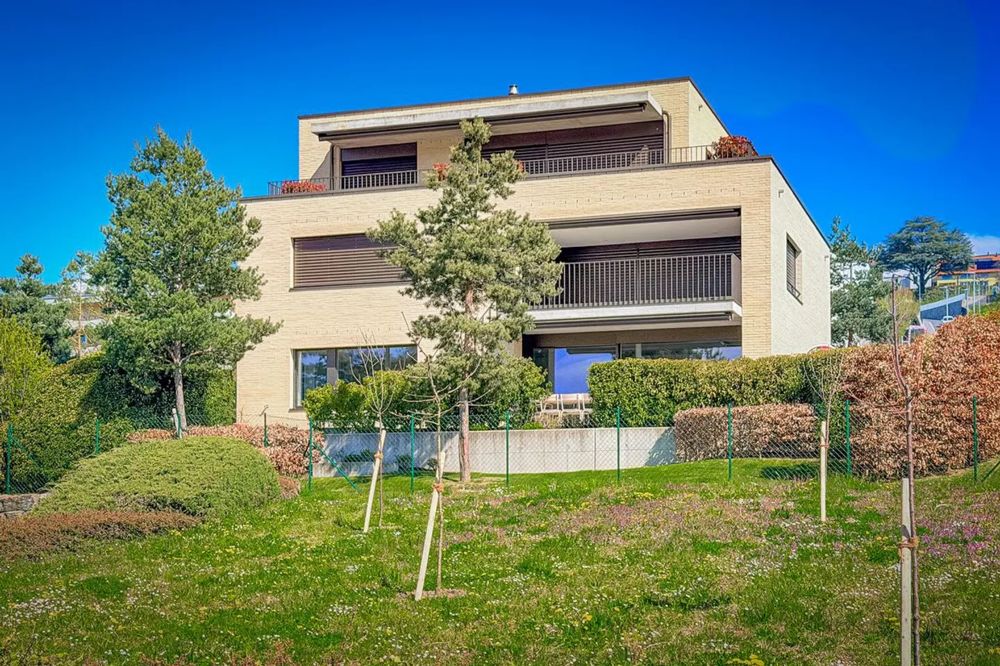 Appartamento di lusso 7.5 camere con giardino vicino al Lago di Ginevra - Foto 1 di 13