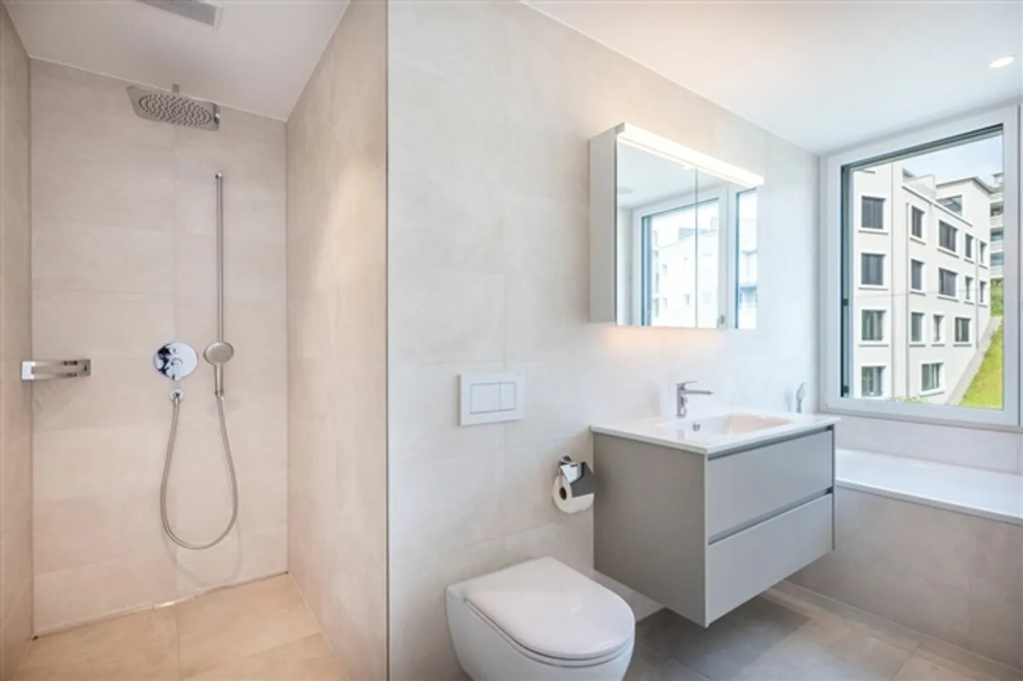 Haut calme Appartement lumineux avec charme - Photo 6 sur 14