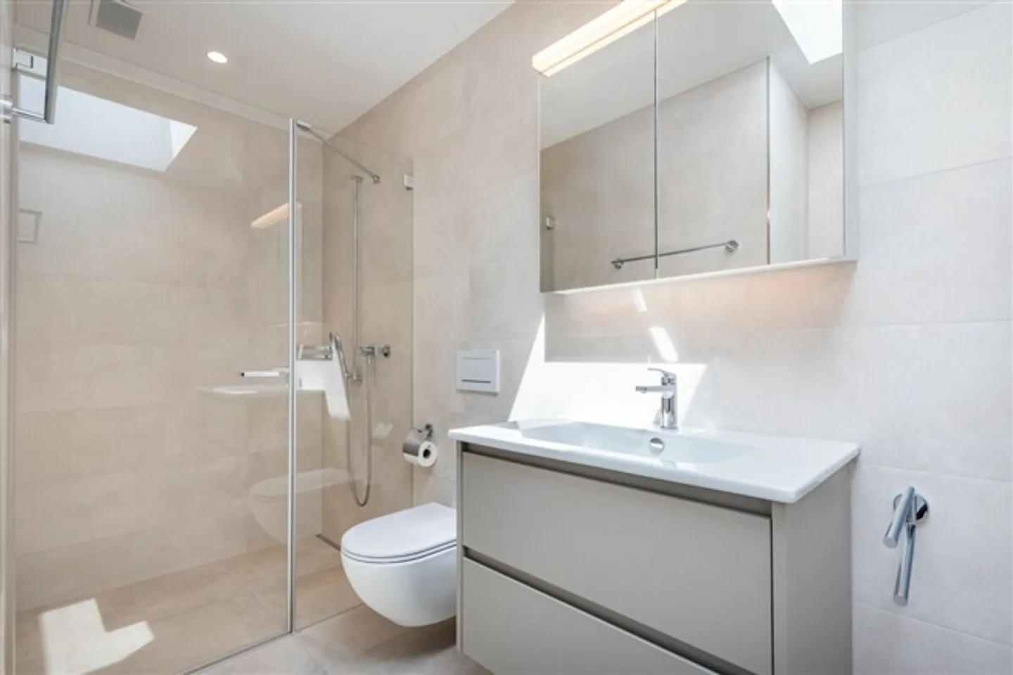 Haut calme Appartement lumineux avec charme - Photo 7 sur 14